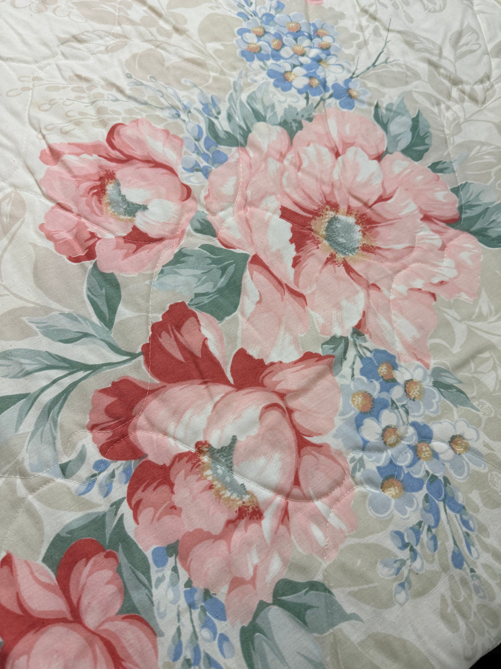 Chore Coat, Floral Beadspread