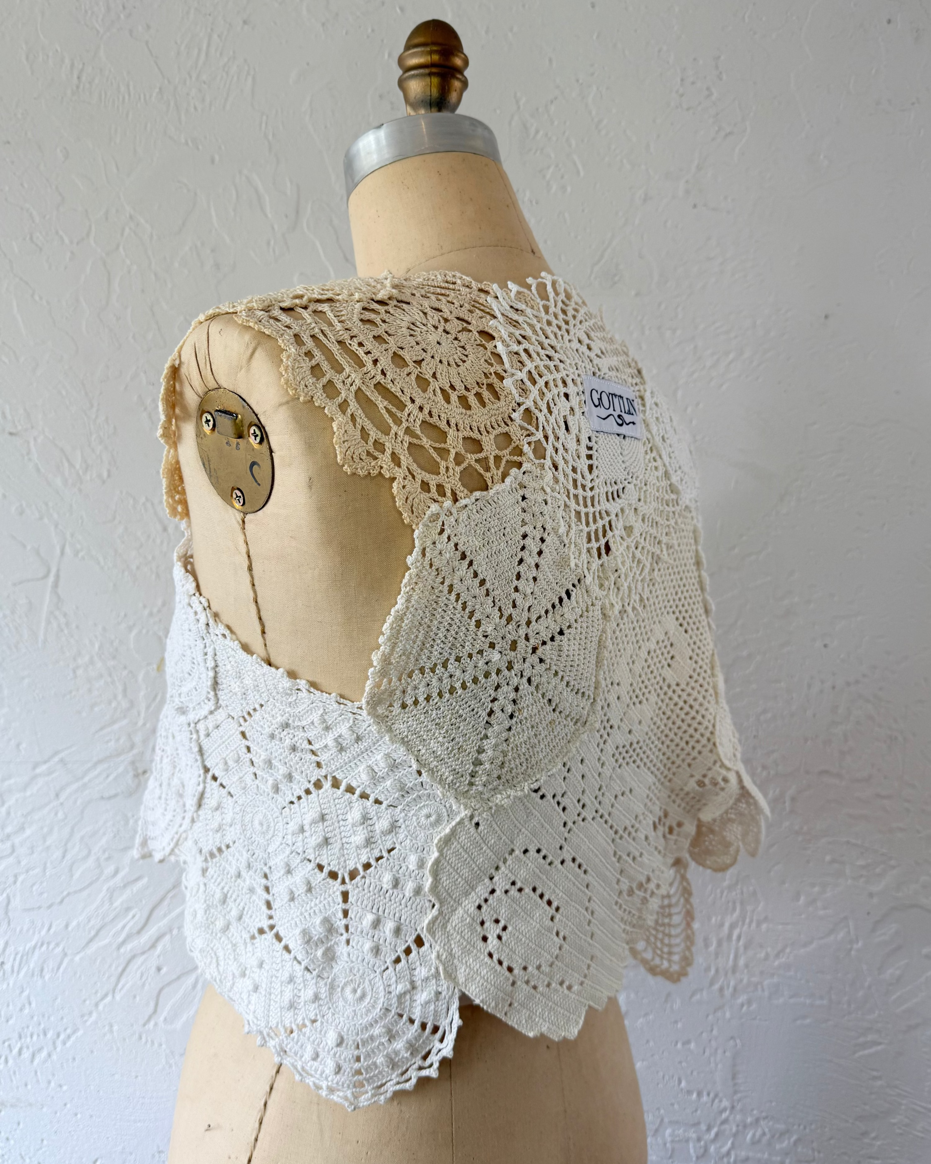 Dolly Top, size Medium