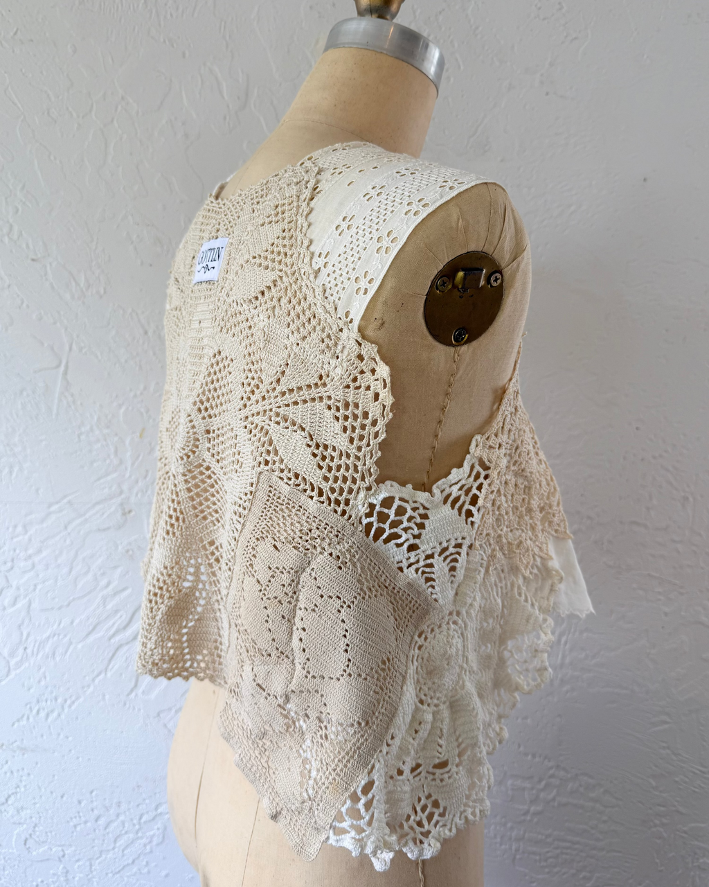 Dolly Top, size Large